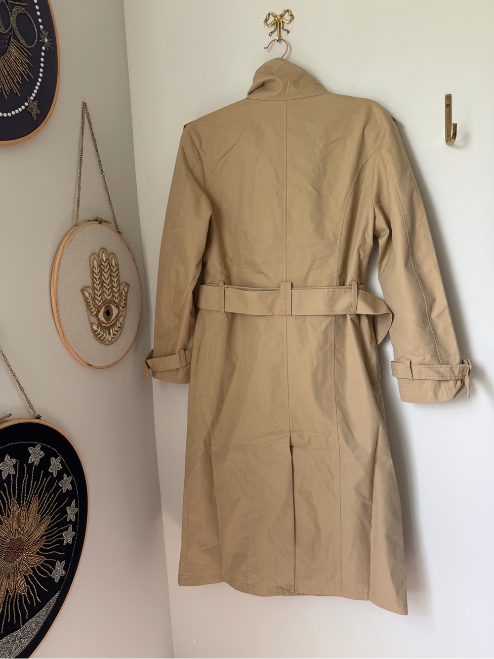 Avec Les Filles Beige cotton funnel neck Trench Coat with Belt - Picture 8 of 11